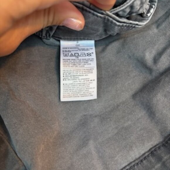 Old Navy Cotton Everyday Gray Washed Short Small - Picture 8 of 8